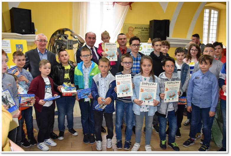  Zako�czenie 26 Wystawy Modeli Plastikowych i Kartonowych